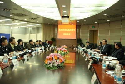 ���d�A�z�鲢ָ���׶��C���������`���ι���