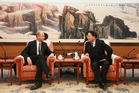 �������L��Ҋ���п�܇�������R˹&middot;����˹