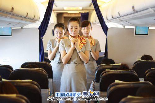 ���Ϻ����ڙC(j��)�ϰ����������yͬ��