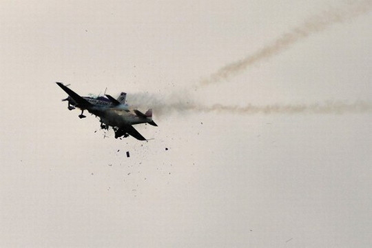 �º�չ�ٴΰl(f��)���w�C(j��)��ײ�¹ʡ�һ�w�ІT����