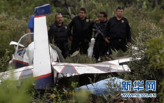 ī����һ��С���w�C�������C�σ����������y