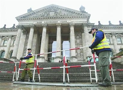 �{�ױȁ�������һ�º��͙C�ϰl�F���Ʊ�ը��