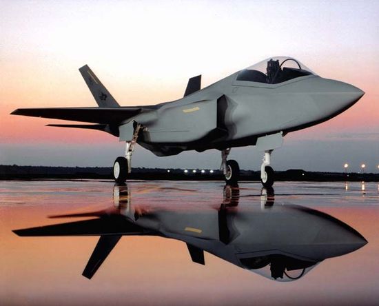 �Y�ψD��F-35�𶷙C��