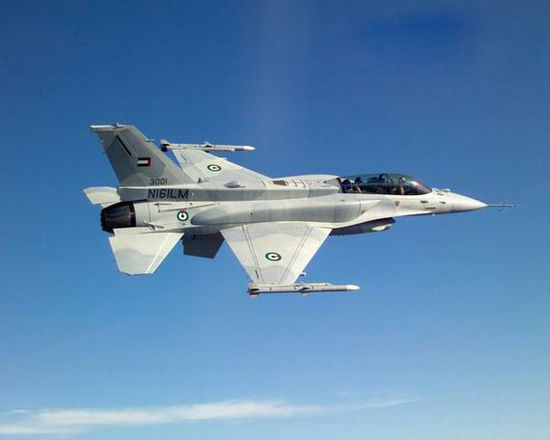 ���R��˾�Ƴ����°�F-16V��C ���������_