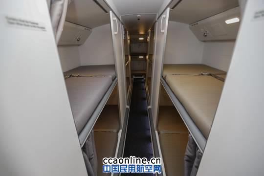 �Ї��׼ܲ���747-8�w�ֱ��� 10��Ͷ���\�I