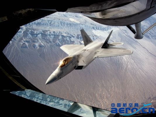 ����܊�����؆����������MF-22�𶷙C���a��