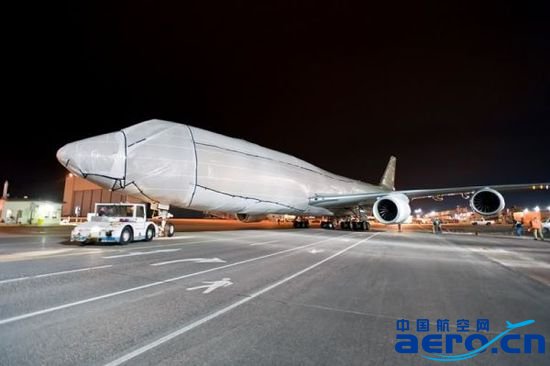����747-8���C�������ϱ�Ĥ���� ��Ϳ�bй¶