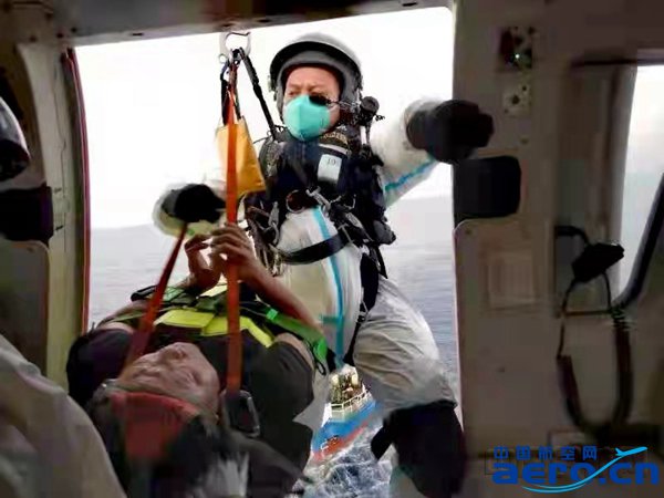 ���о�Ԯ�F(xi��n)�����zӰ������ �Ϻ���һ�����w��ꠣ�_����.jpg